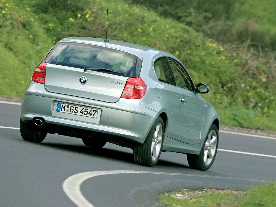  BMW 120i 3-Door 2007 года  (фото 59 из 70)